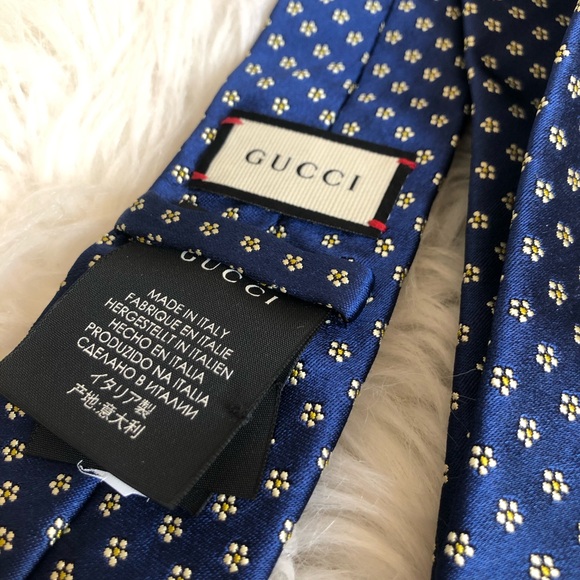 Gucci Tie - Picture 4 of 5